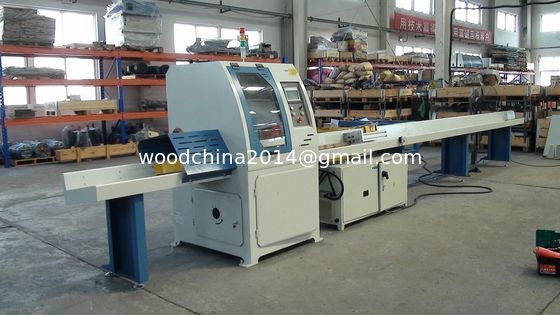 Automatyczna maszyna do segania drewna CNC Do sprzedaży, maszyna do segania drewna CNC