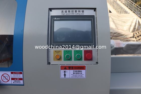 Panel Saw Machine Automatyczne cięcie drewna odcięcie drewna widziało drewno Palety cięcia pasów widziały