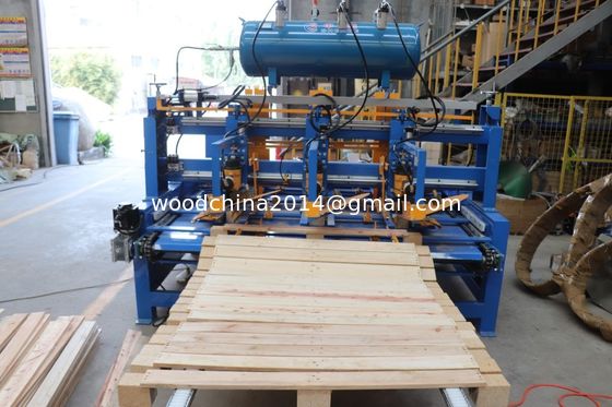 Maszyny do obróbki drewna Maszyny do produkcji palet Pielgrzebiarnia Plywood Foot Pier Cutting Machine for Cutting and Nailing