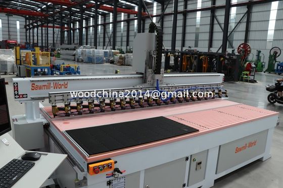 MDF Panel ściany Sufit dźwięk odporny na zamówienie 2400-3000mm Akustyczny Panel Nailing Machine na sprzedaż